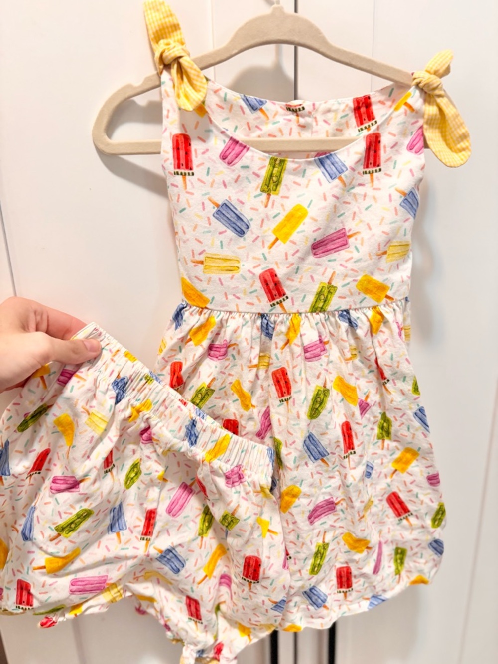 Lulu Bebe Girls White Popsicle Print Tie-Shoulder Dress with Bloomers